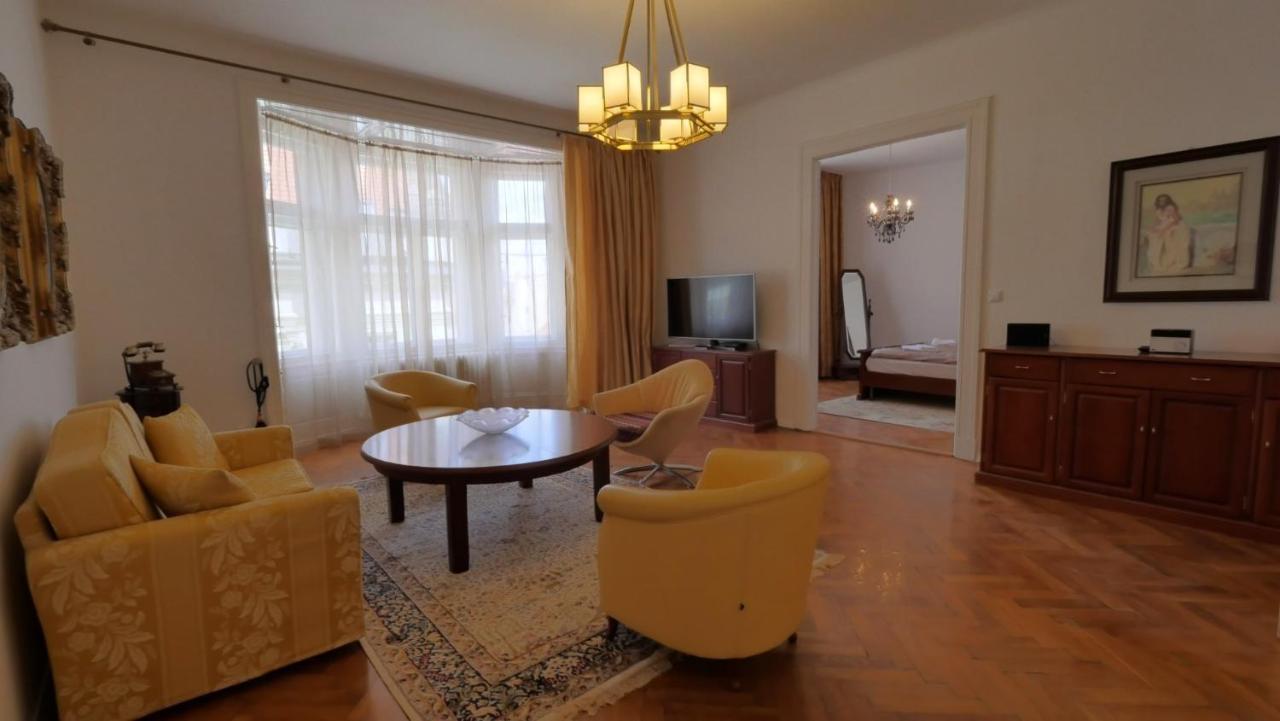 Velky 3I Apartman V Centre Mesta Братислава Экстерьер фото