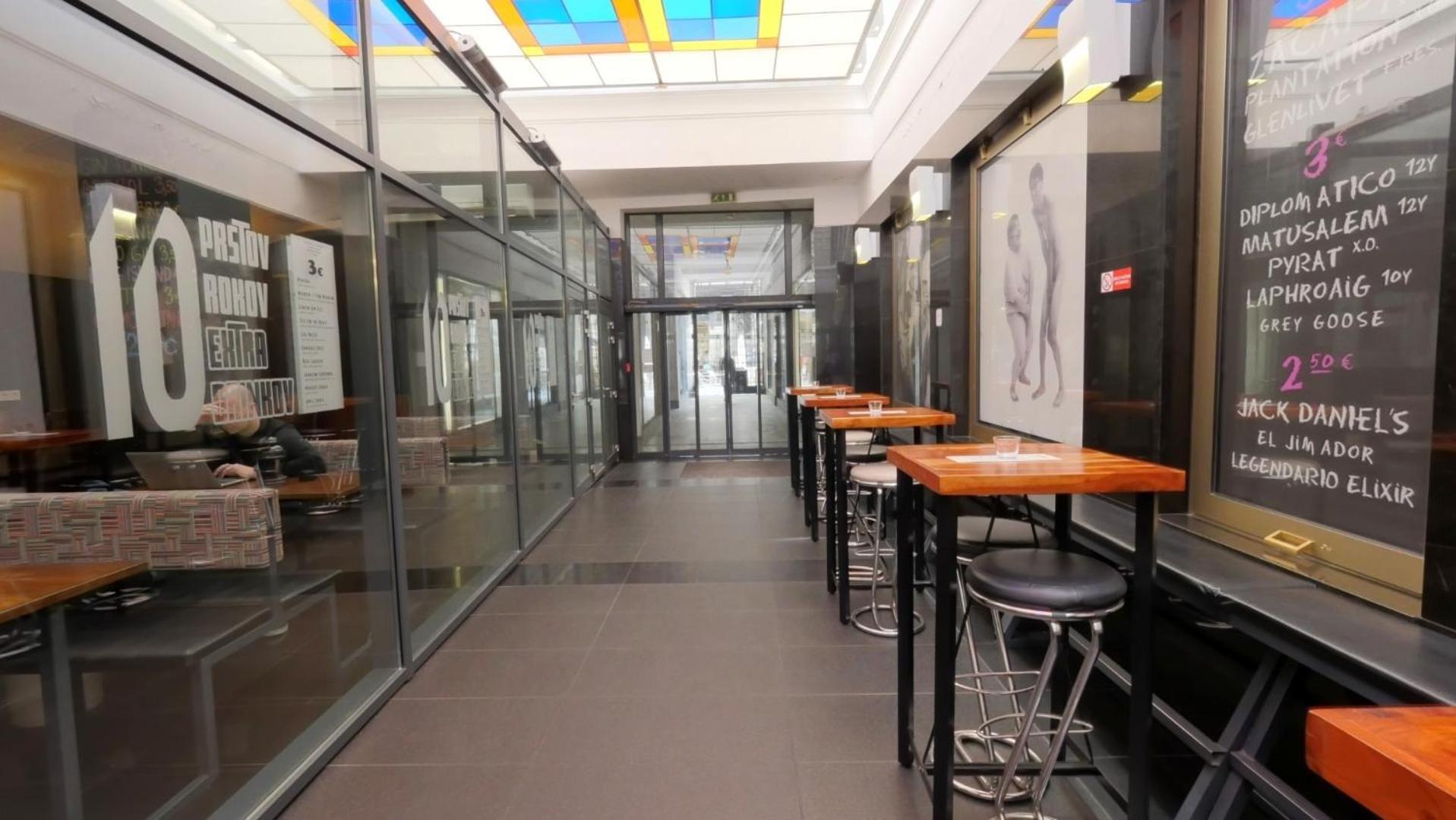 Velky 3I Apartman V Centre Mesta Братислава Экстерьер фото